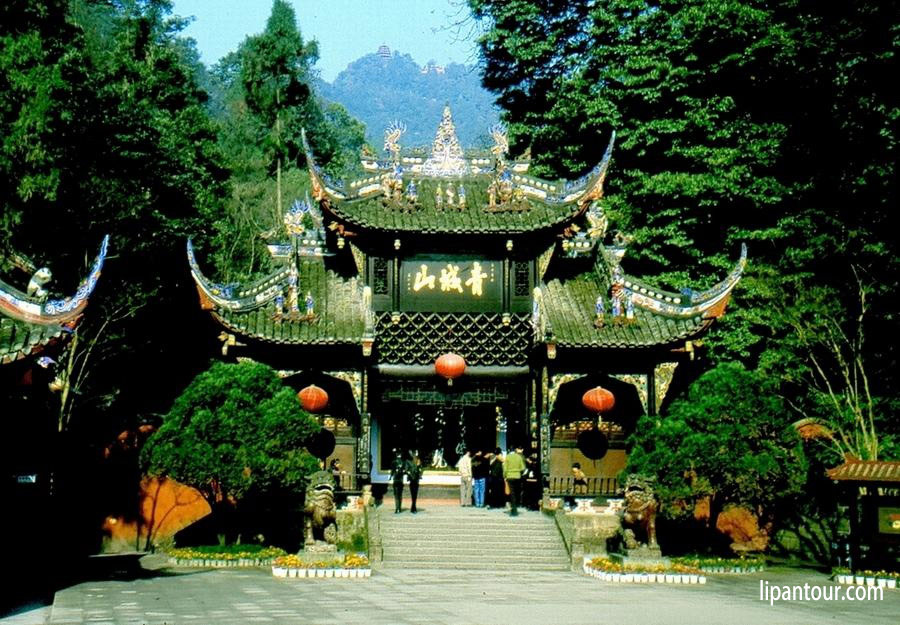 成都、青城山、蜀南竹海